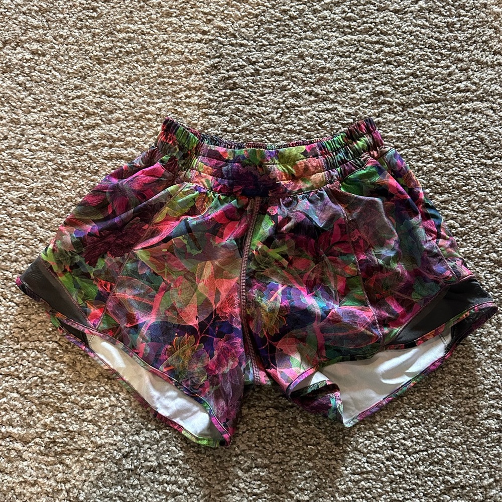 Lululemon Hotty Hot Shorts